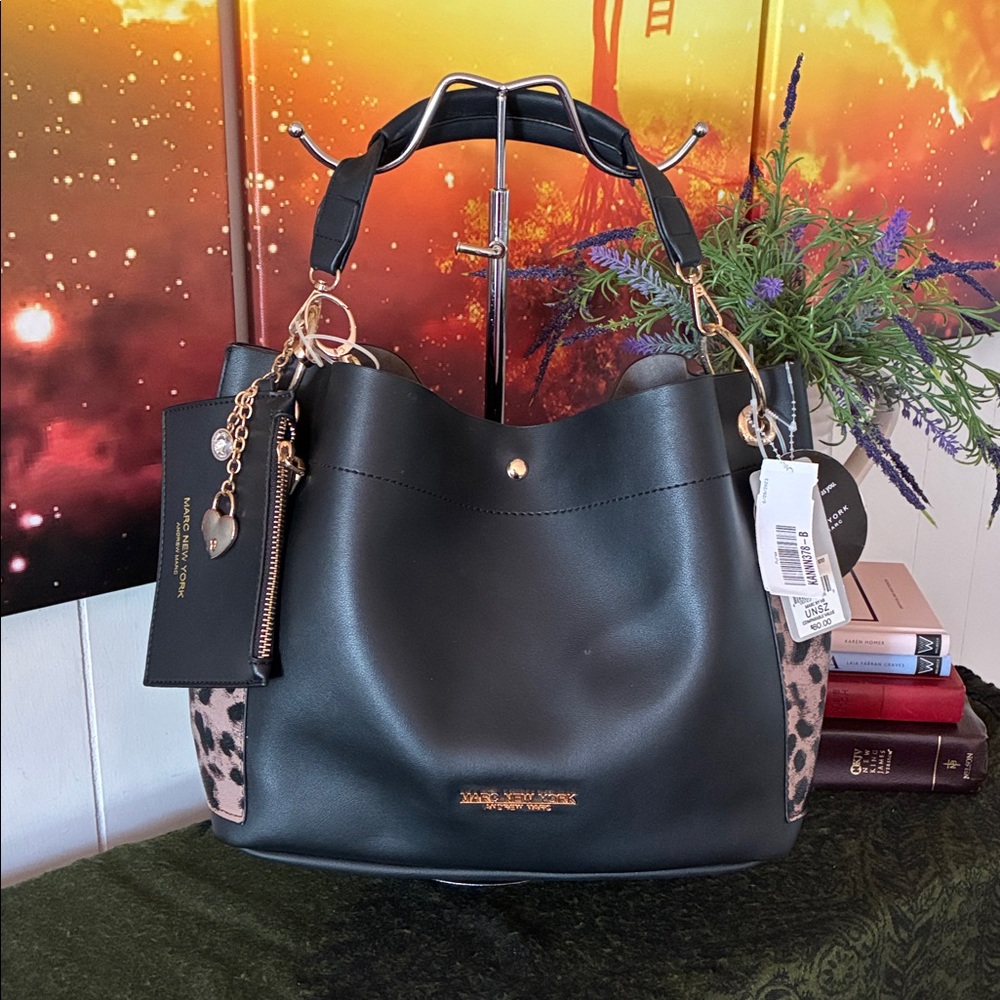 Andrew Marc Handbag - Picture 3 of 13